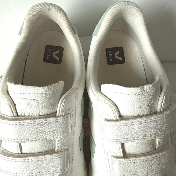 Veja Men’s Recife Leather Velcro Sneakers White Green Hook & Loop Size 12 main image 7